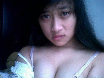 cewek jilbab bugil