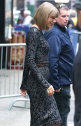 Тейлор Свифт (Taylor Swift) Visits 'Good Morning America' in New York City, 11.11.2014 (19хHQ) 27f05d387413665