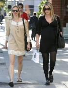 Эли Лартер и Эми Смарт (Ali Larter, Amy Smart) Spotted shopping in Beverly Hills, 24.11.14 (12xHQ) 993829387412126