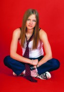 Аврил Лавин (Avril Lavigne) MTV Studios Photoshooting, Rome 06.12.2003 (26xHQ) B523dd390440688