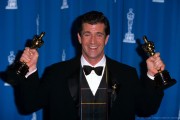 Мел Гибсон (Mel Gibson) 1996 The 68th Annual Academy Awards 49xHQ 532ec0392229748