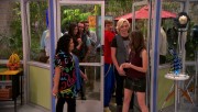 Laura Marano -  Austin & Ally S04E03 Grand Openings & Great Expectations- 109 caps