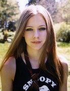 Аврил Лавин (Avril Lavigne) Chris McPherson Photoshoot 2002 (3xHQ) 86f90c395863671