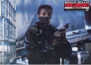 Крепкий орешек 2 / Die Hard 2 (Брюс Уиллис, 1990)  570a2c397145800
