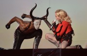 Мадонна (Madonna) 57th Annual GRAMMY Awards, STAPLES Center - Show, Los Angeles, 02.08.2015 (62xHQ) - 1xHQ 810f74398644141