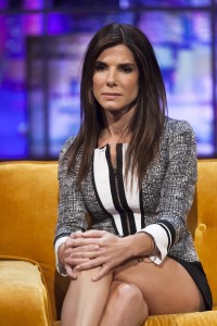 Sandra Bullock Leggy – Visits The Jonathan Ross Show in London | LEGS COOL