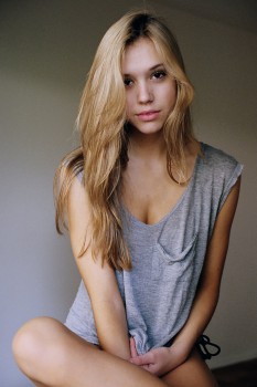 http://thumbnails111.imagebam.com/31112/0cc268311115191.jpg