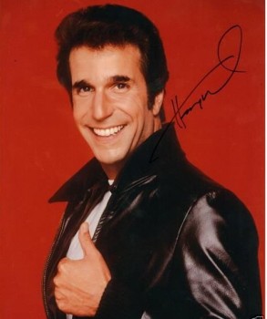 Is it me or does Fonz look weird in this promo photo? - Sitcoms Online ...