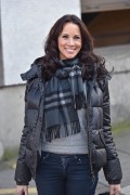 Andrea McLean – Celebrities in Down Jackets